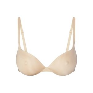 SKIMS ULTIMATE BRA NIPPLE PUSH-UP 34DD in SAND